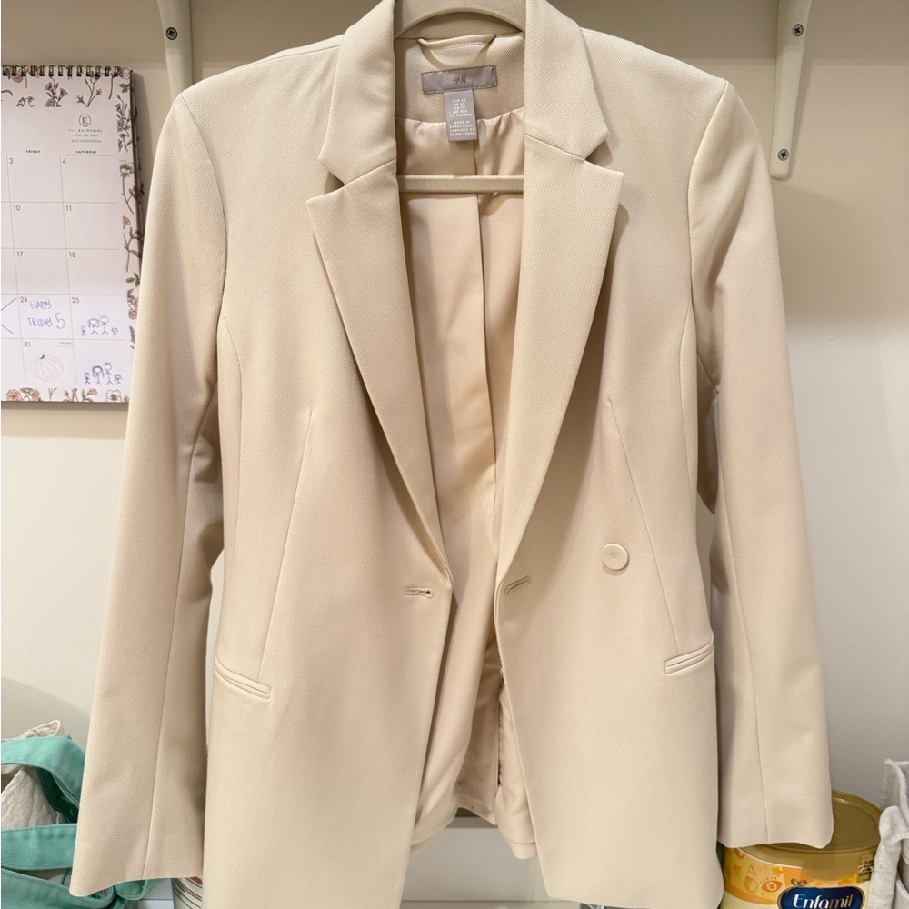 H&M Classic Cream Blazer